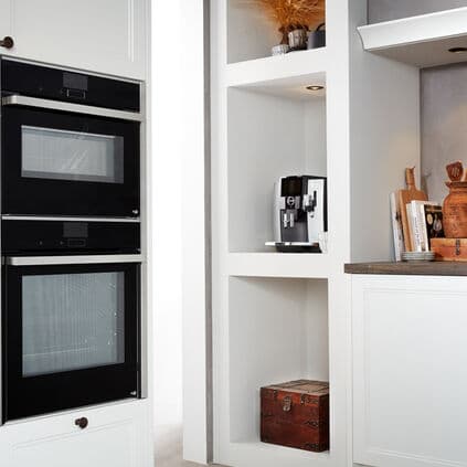 Detail oven + koffiecorner Argens Arctiswit matlak