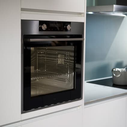 Oven