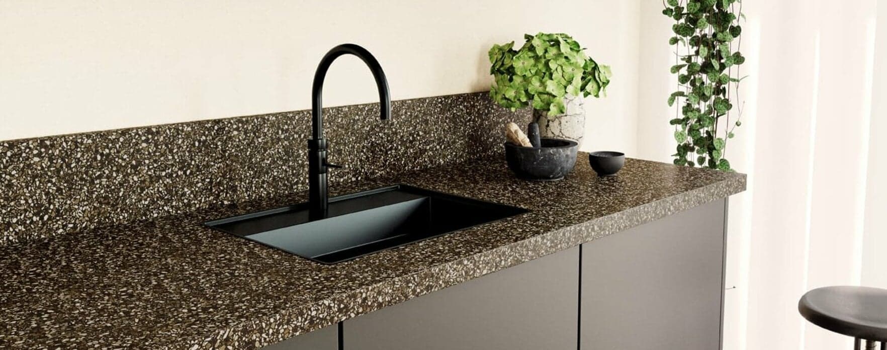 kitchen kraan brown