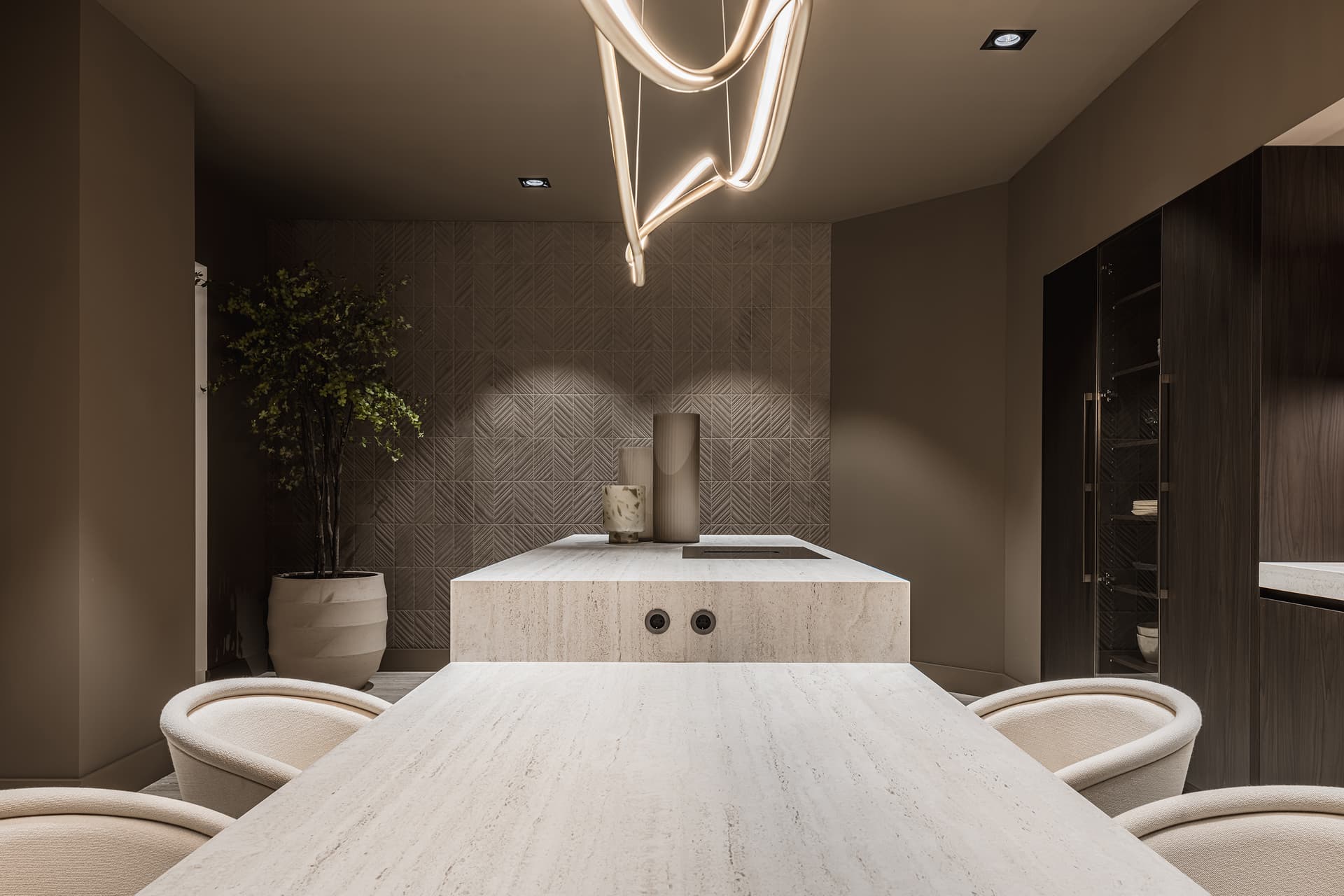 BEhang-als-luxe-element-in-keuken.jpg Behang in de keuken